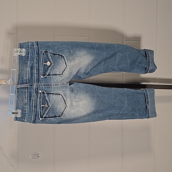 No boundaries capri's - Picture 5 of 9